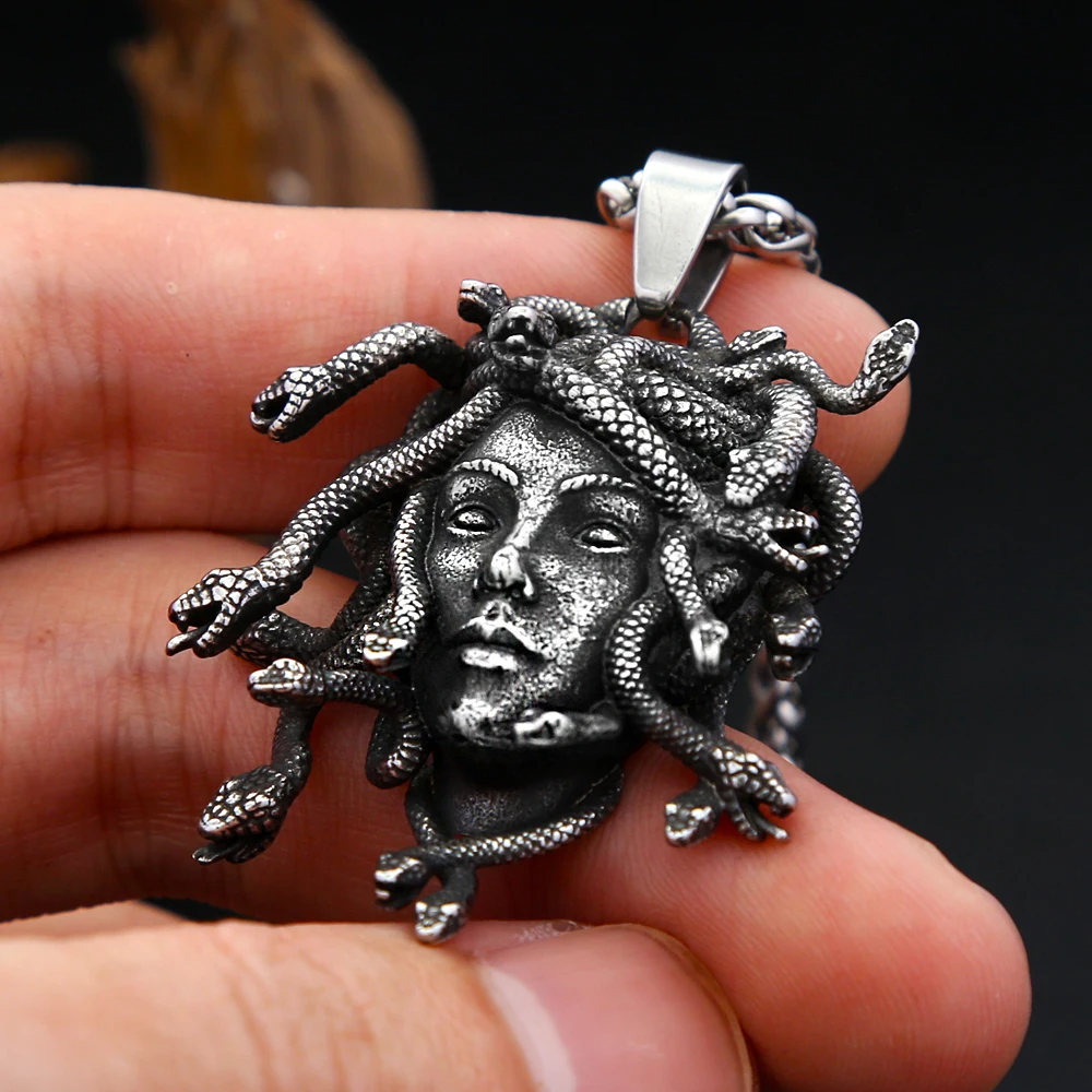 Collar Medusa