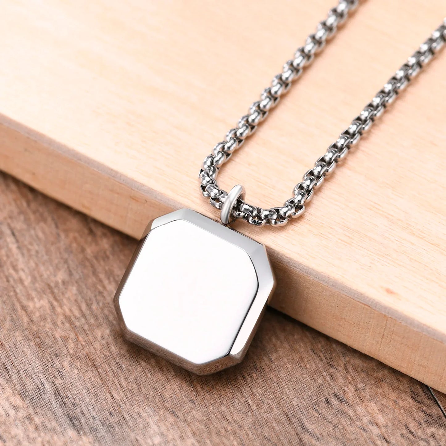 Collar Geométrico - Piedra y Acero