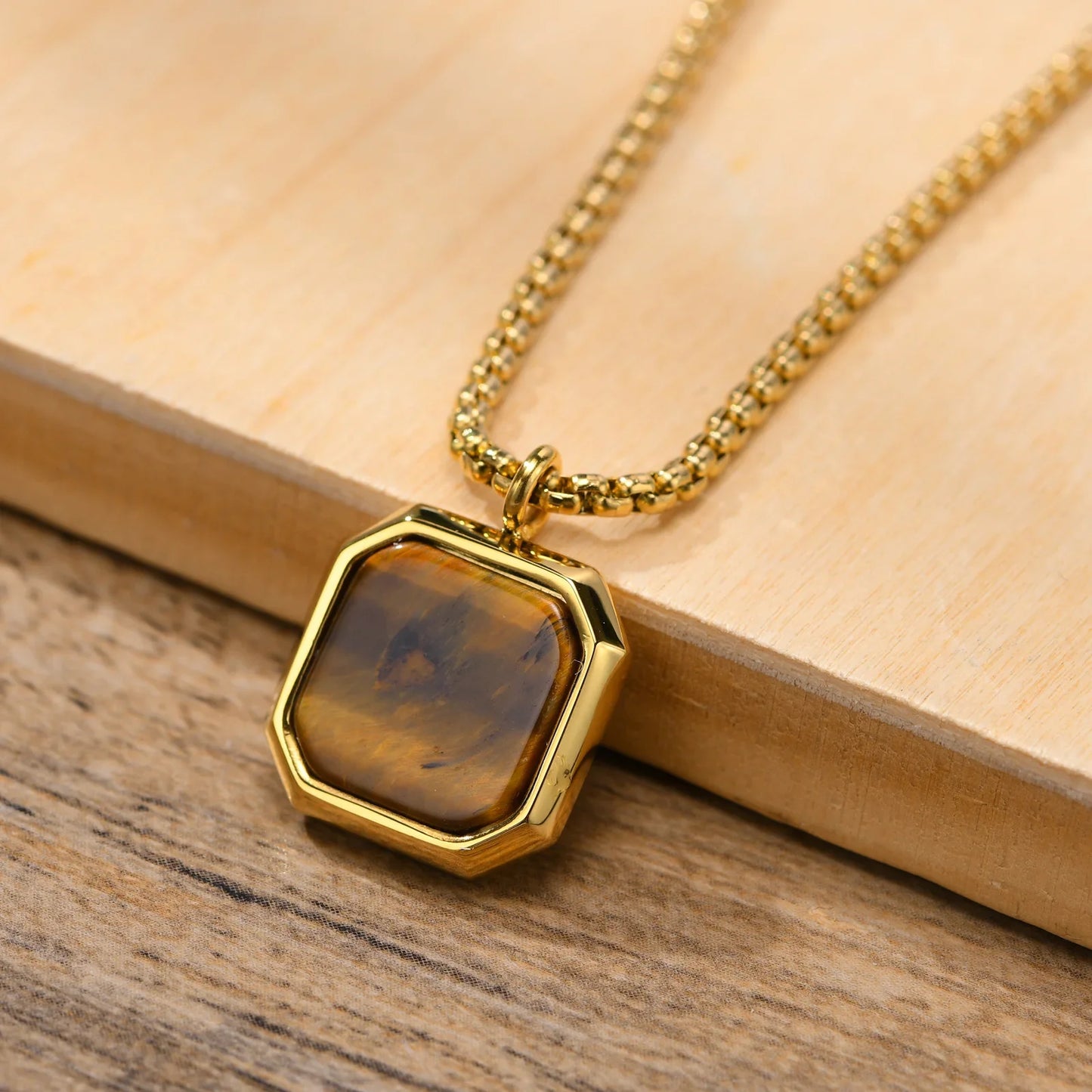Collar Geométrico - Piedra y Acero