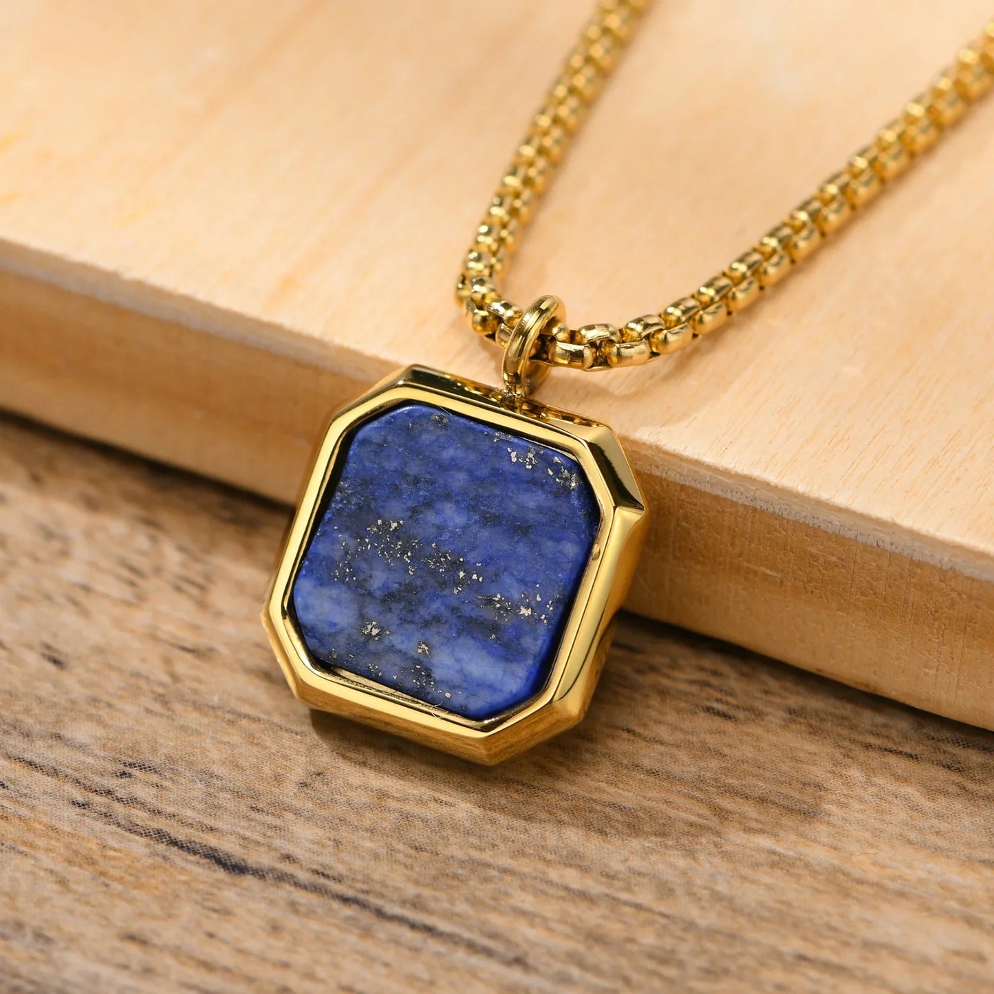 Collar Geométrico - Piedra y Acero