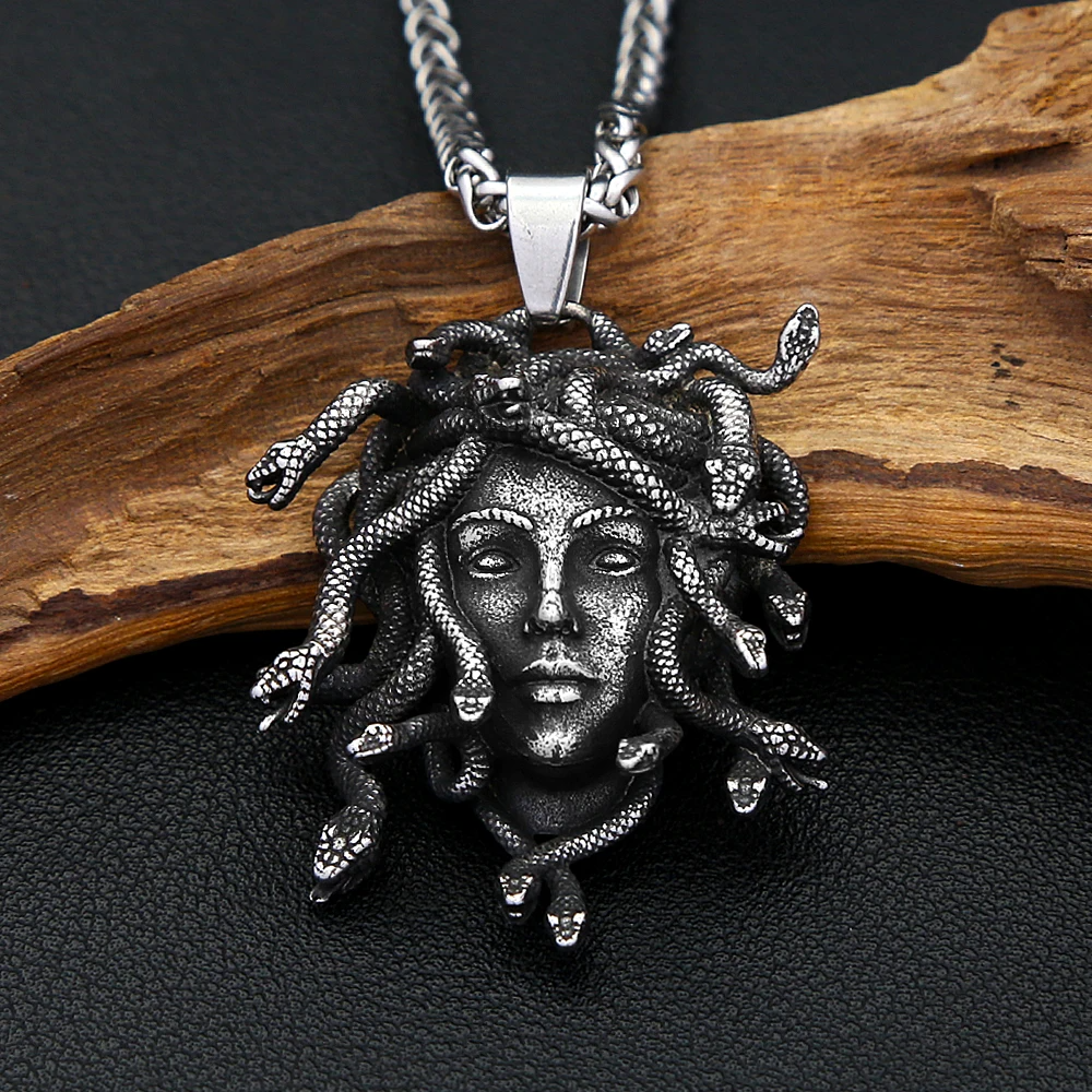 Collar Medusa