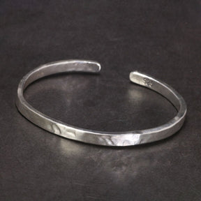PULSERA MARTILLADA ARTESANAL - PLATA 925 (Ajustable)